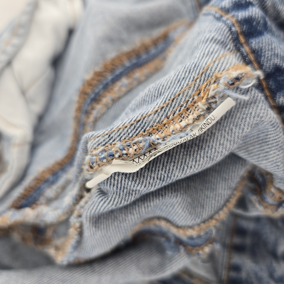 Pull&Bear Blue Cropped Denim Jacket - Picture 3 of 6